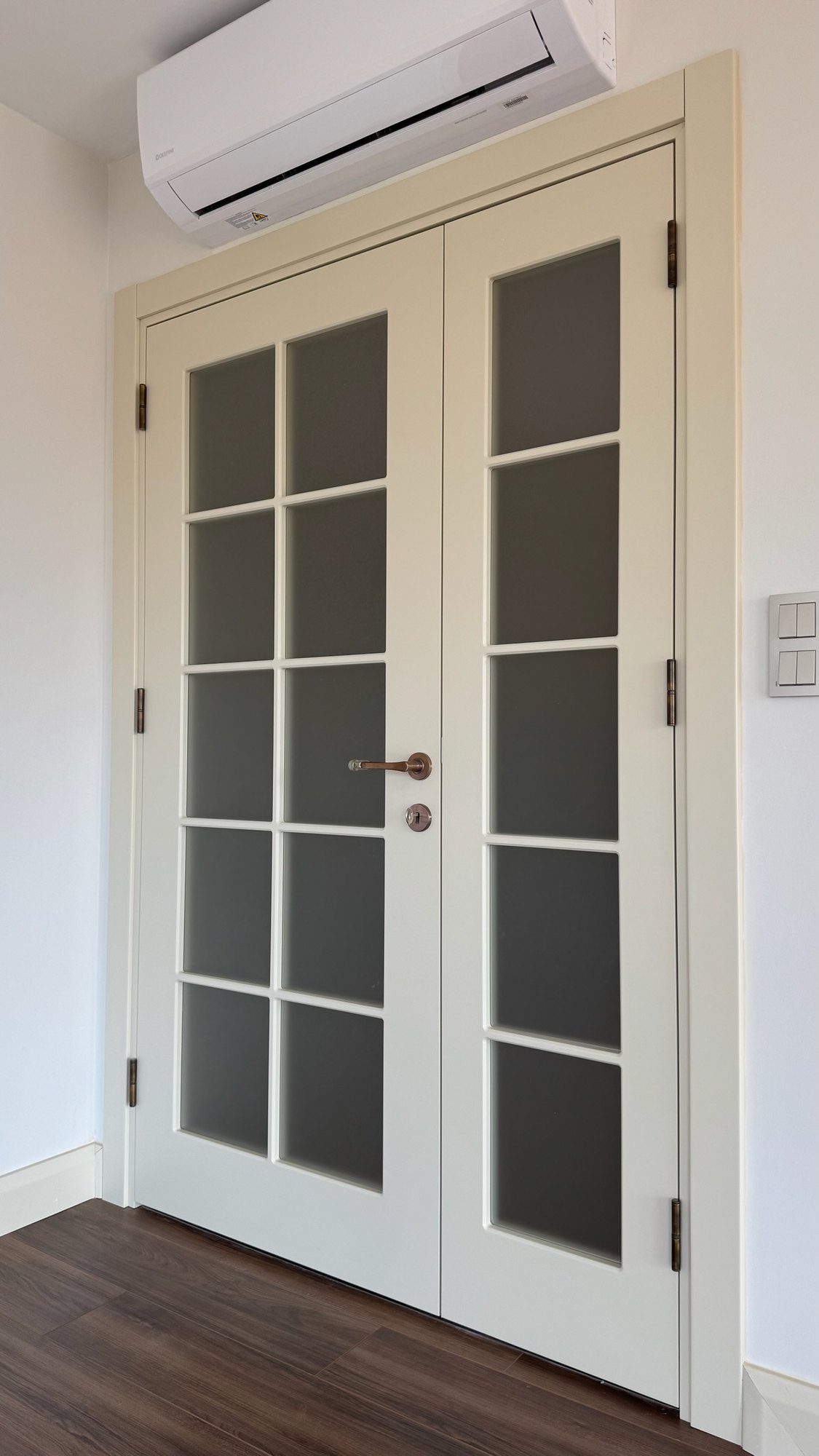 Özel üretim iç kapı — GÖKÇELER İç Mimarlık, İstanbul